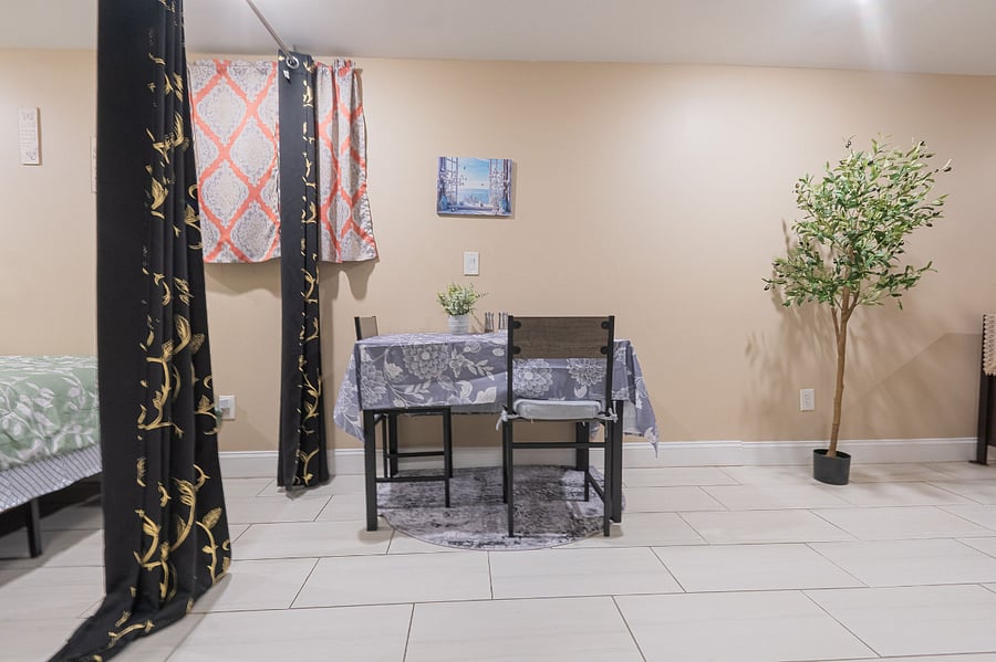 Furnished Finder property 559836_3 photo 4