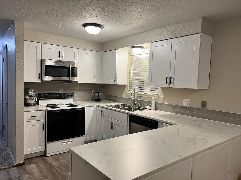Furnished Finder property 559848_1 photo 4