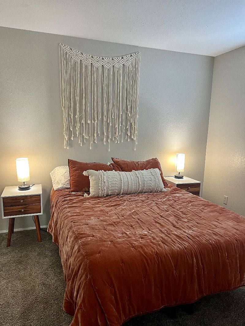 Furnished Finder property 559848_1 photo 8