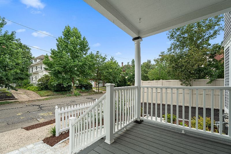 Furnished Finder property 559854_3 photo 47