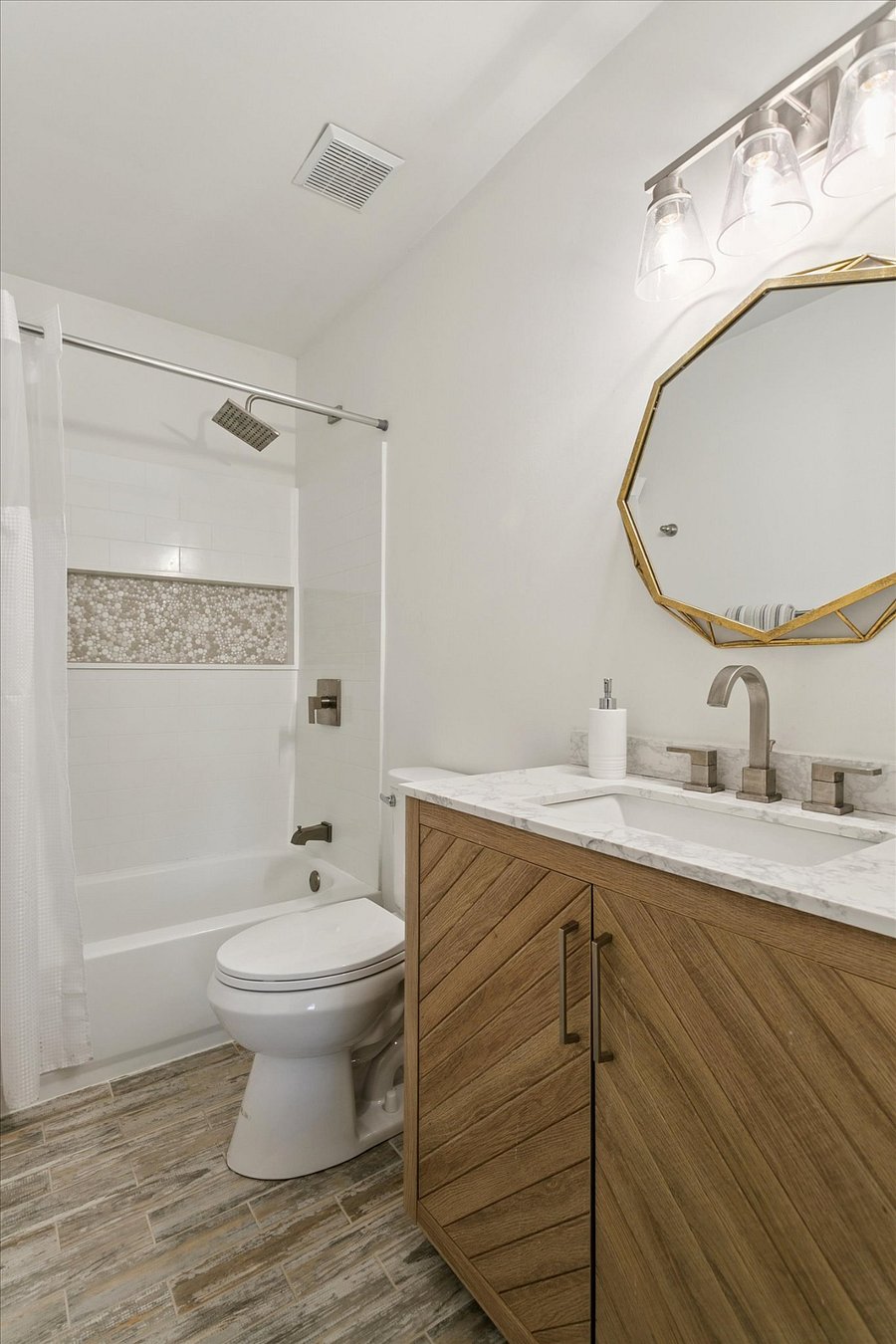 Furnished Finder property 559864_1 photo 26