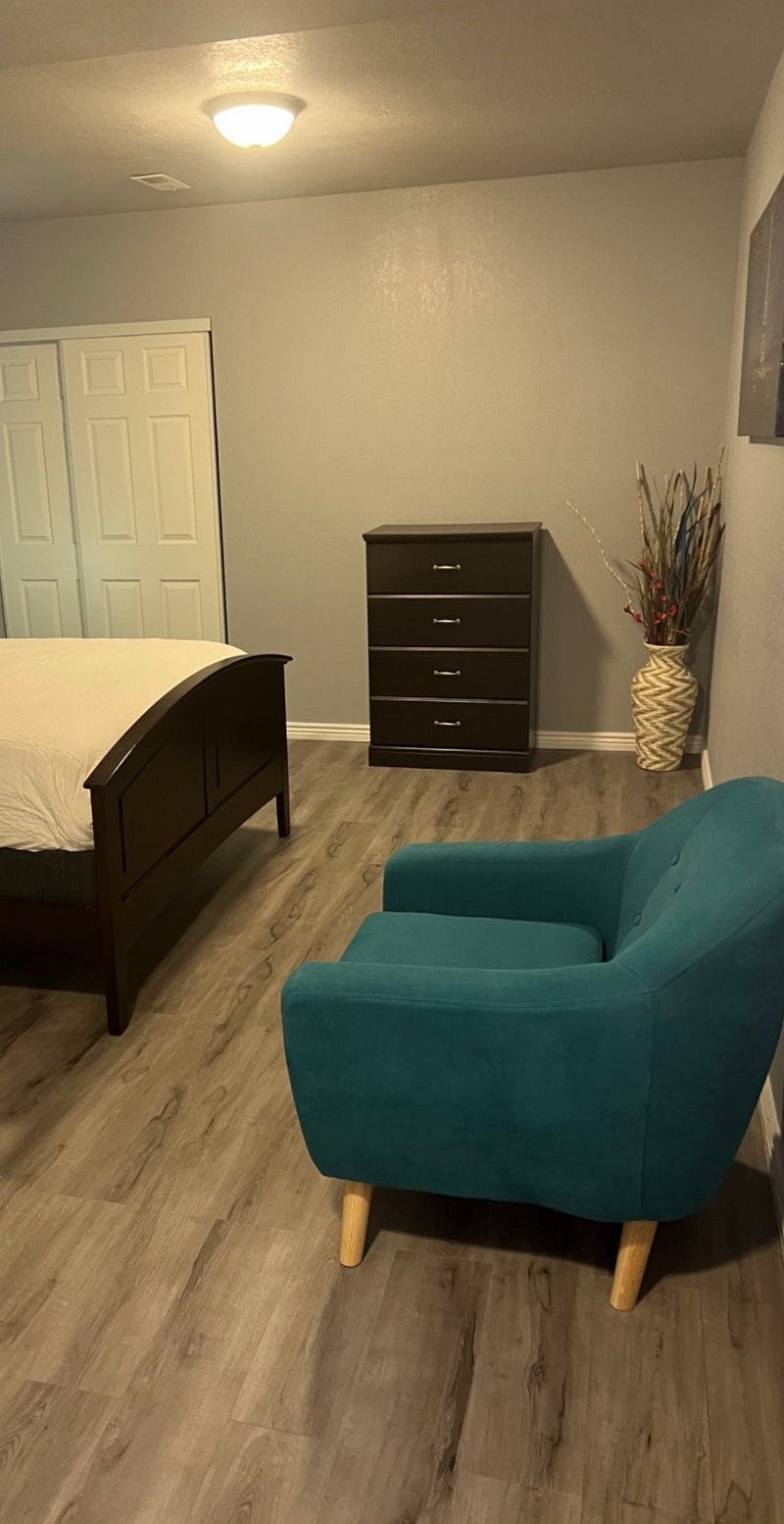 Furnished Finder property 559886_1 photo 12