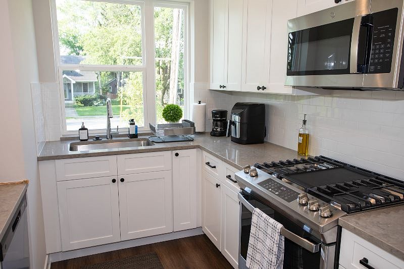 Furnished Finder property 559930_1 photo 12