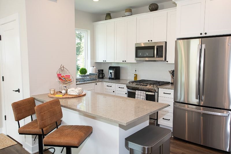 Furnished Finder property 559930_1 photo 14
