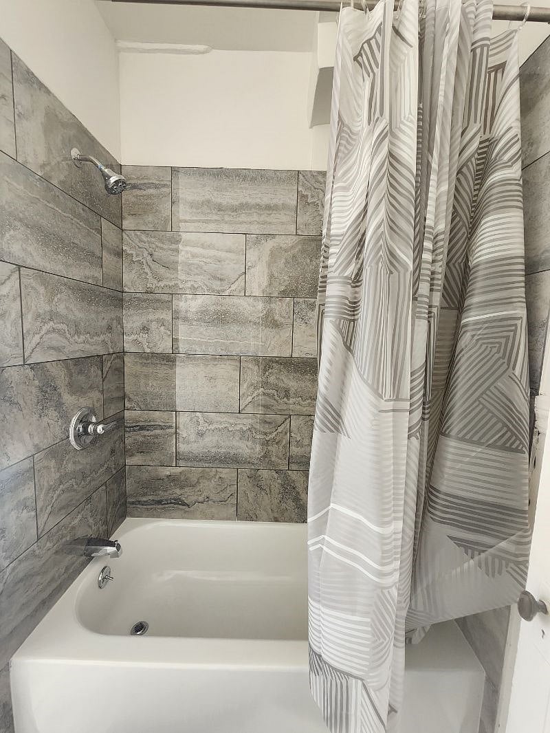 Furnished Finder property 559998_1 photo 7