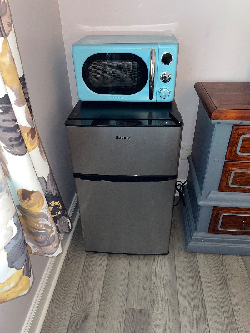 Personal Refrigerator & Microwave