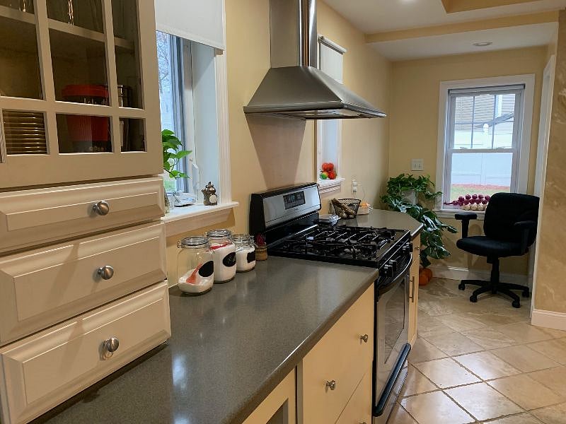 Spacious kitchen