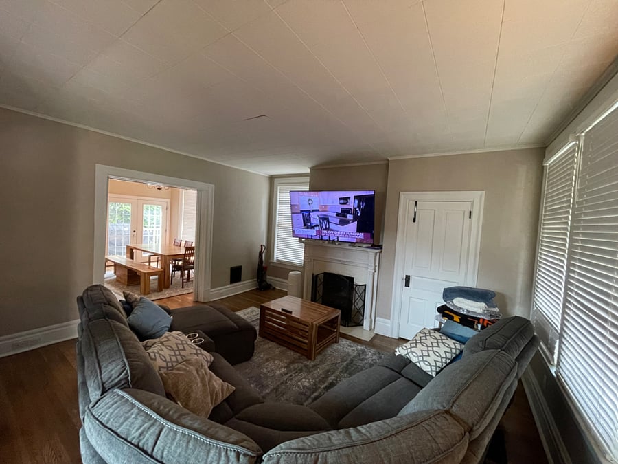 Furnished Finder property 560072_1 photo 2