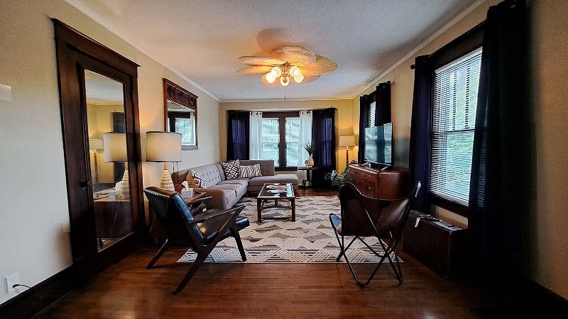 Furnished Finder property 560089_1 photo 9