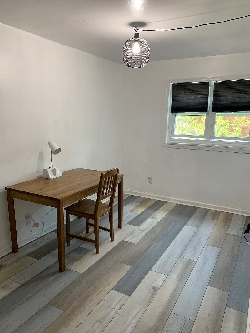 Office space/ 2nd bedroom 