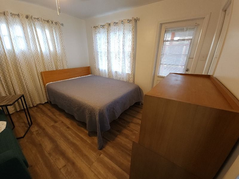 Furnished Finder property 560116_1 photo 4