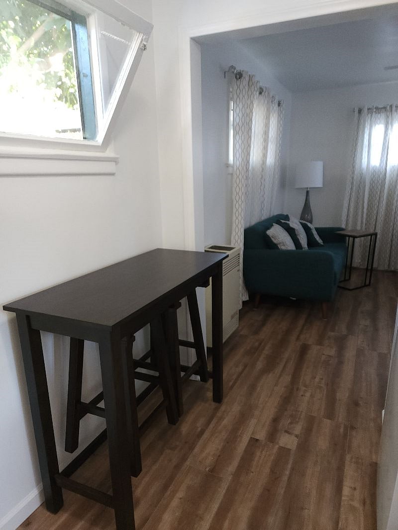 Furnished Finder property 560116_1 photo 8