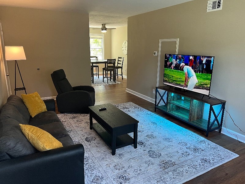 Furnished Finder property 560164_1 photo 12