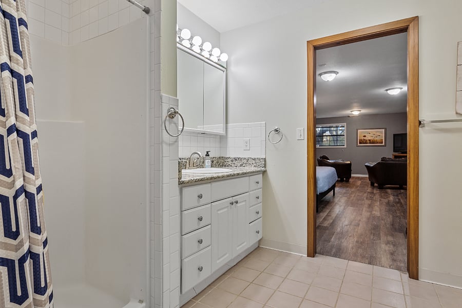 Furnished Finder property 560168_1 photo 7