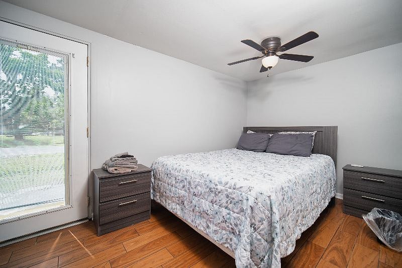 Queen size bed in sleeping area