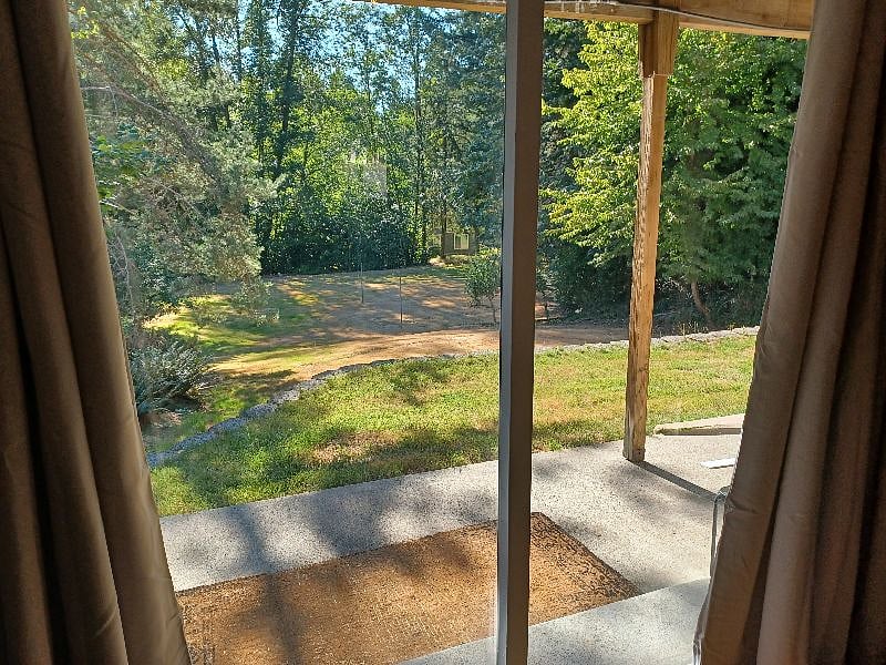Furnished Finder property 560186_1 photo 12