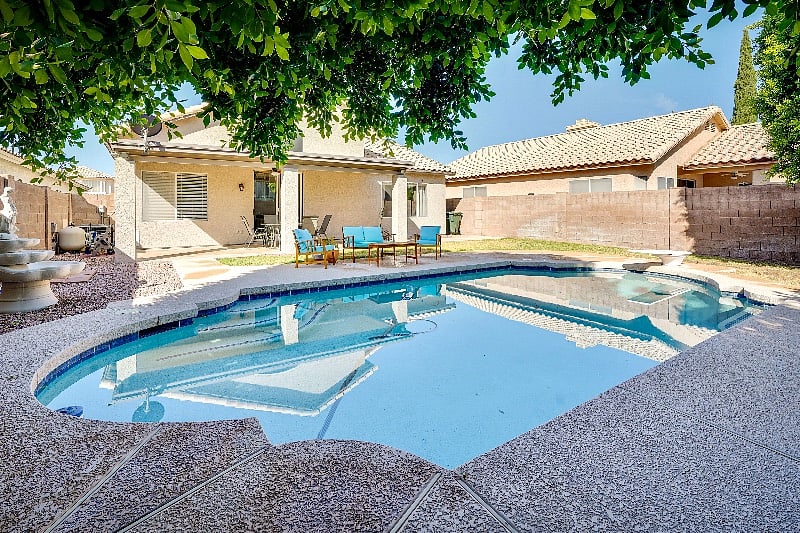 Furnished Finder property 560190_1 photo 4