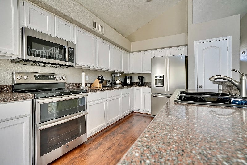 Furnished Finder property 560190_1 photo 20
