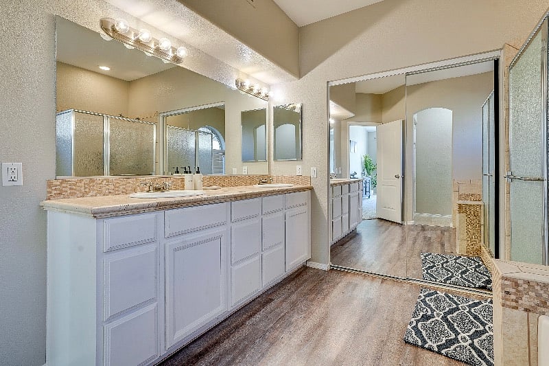 Furnished Finder property 560190_1 photo 25