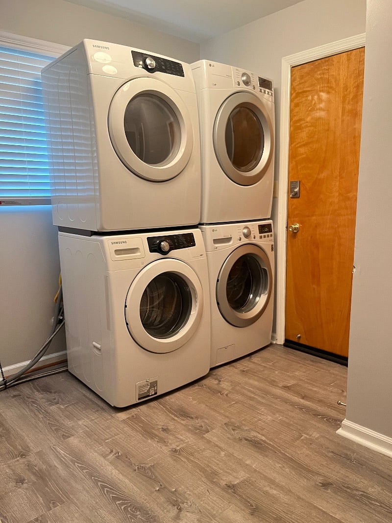Furnished Finder property 560209_1 photo 32