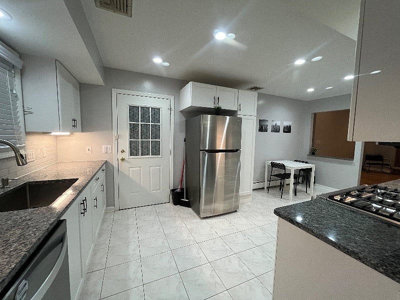 Furnished Finder property 560209_1 photo 44
