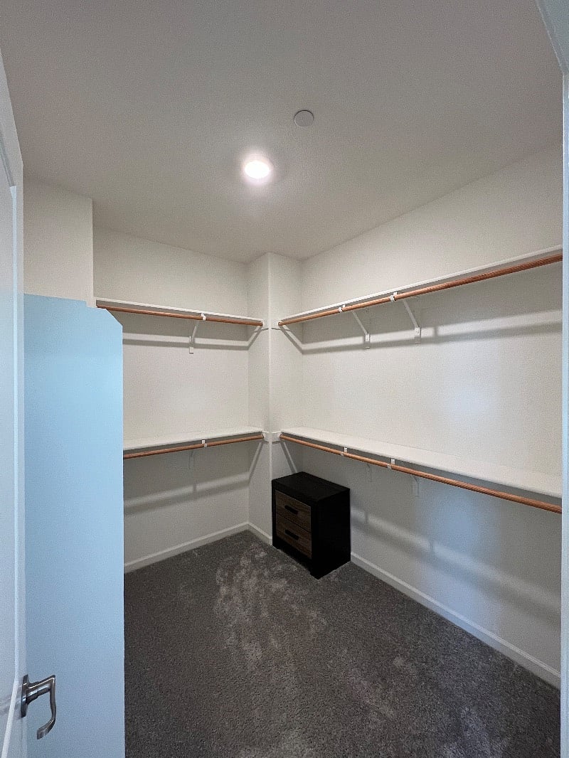 Furnished Finder property 560211_1 photo 4