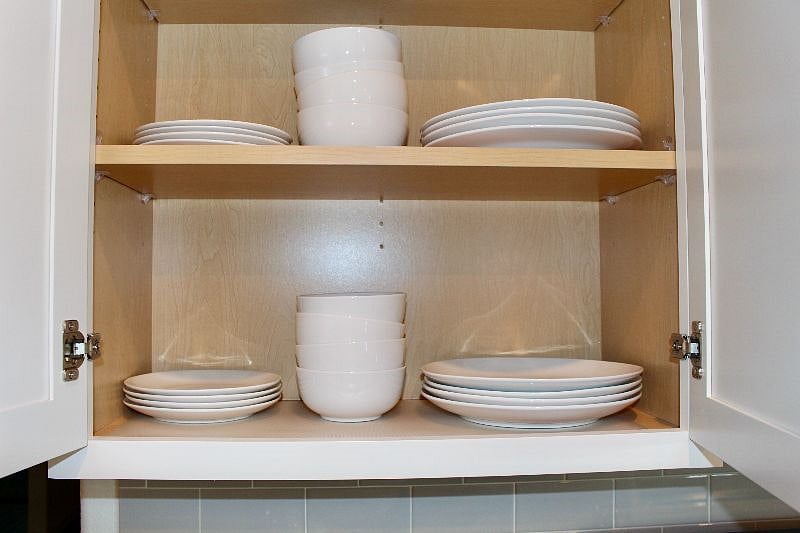 The Hill Country Sunset comes with dishes, cutlery, pots and pans.