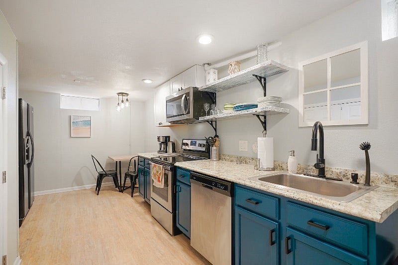 Furnished Finder property 560220_1 photo 6