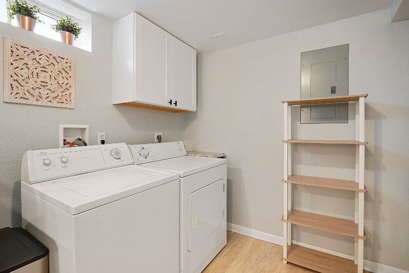 Furnished Finder property 560220_1 photo 8