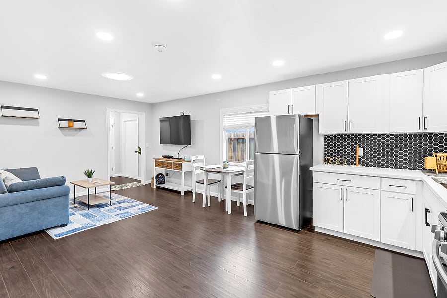 Furnished Finder property 560234_1 photo 9