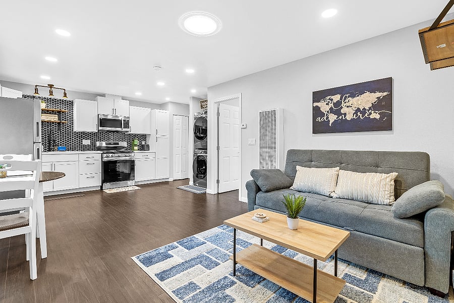 Furnished Finder property 560234_1 photo 13