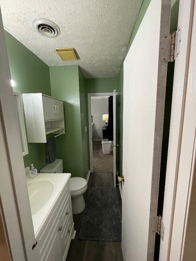 Furnished Finder property 560260_1 photo 9