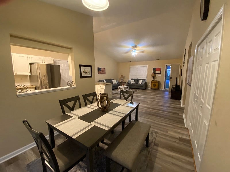 Furnished Finder property 560266_1 photo 3