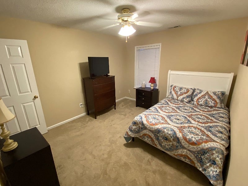 Furnished Finder property 560266_1 photo 8