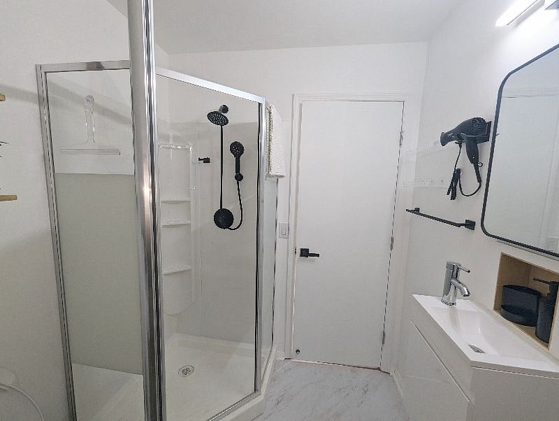 Furnished Finder property 560320_1 photo 8