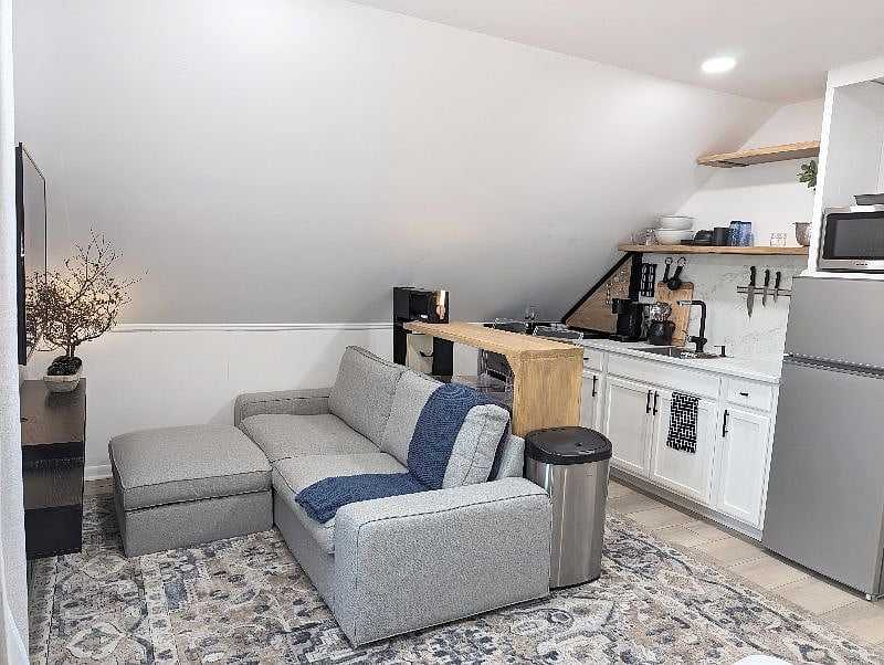 Furnished Finder property 560320_1 photo 11