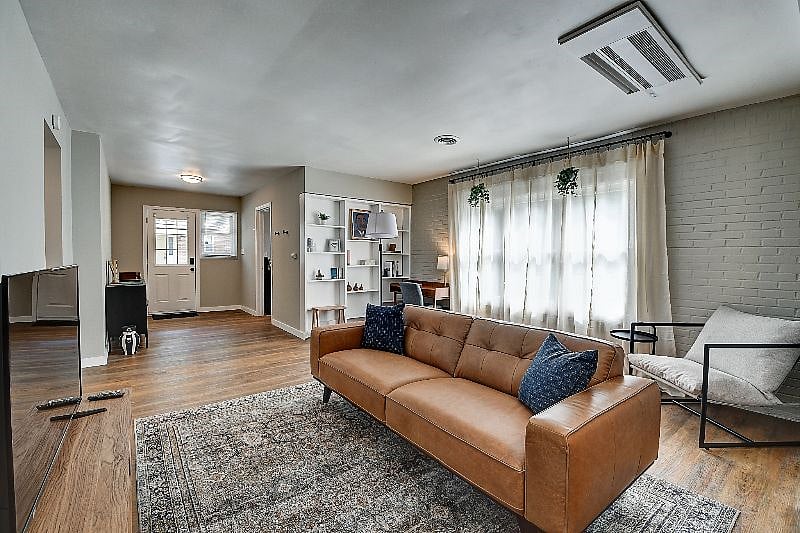 Furnished Finder property 560332_1 photo 5