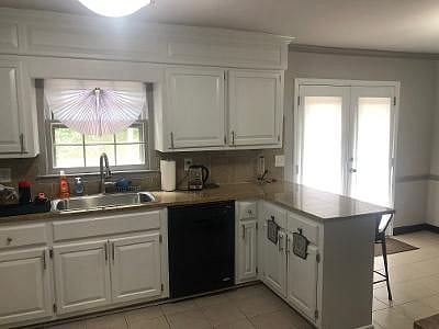 Furnished Finder property 560353_1 photo 6