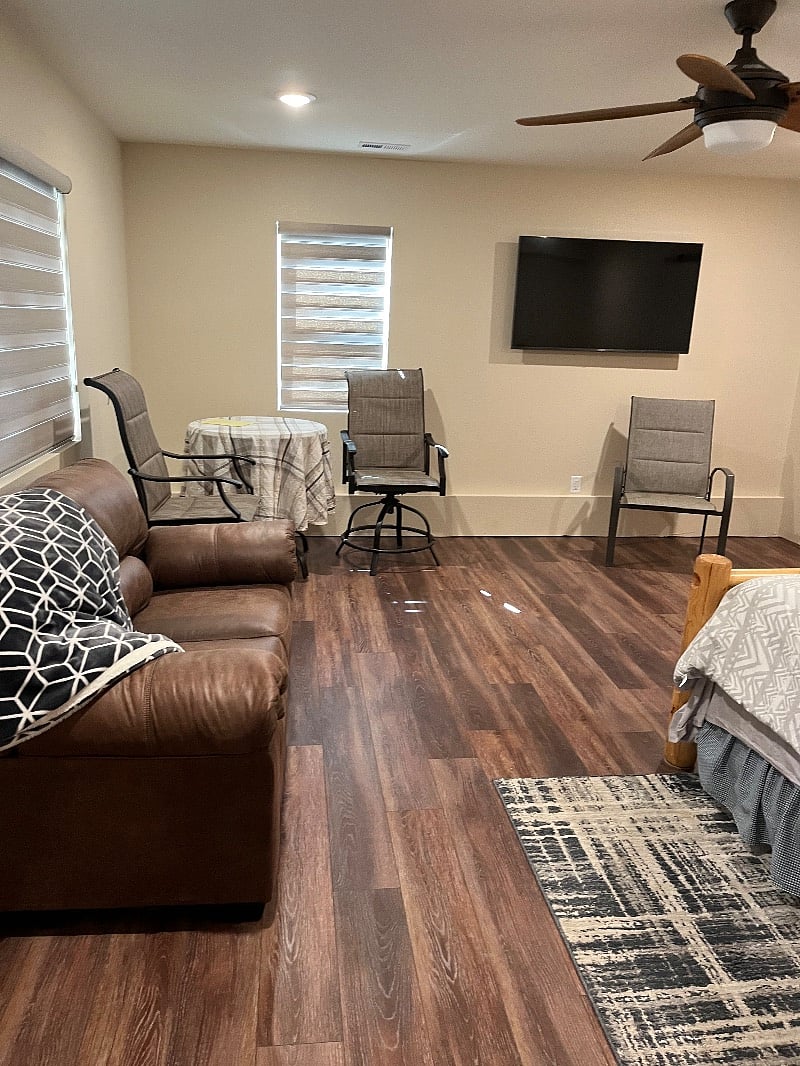 Furnished Finder property 560354_1 photo 2
