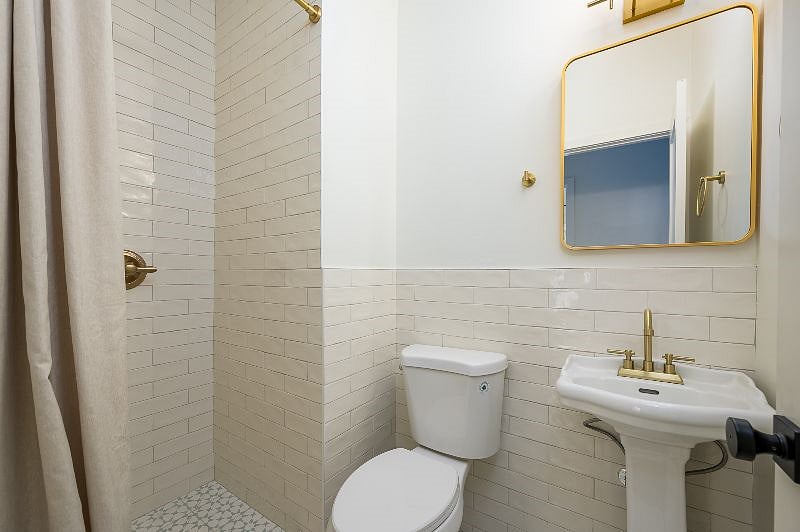 Furnished Finder property 560367_1 photo 11