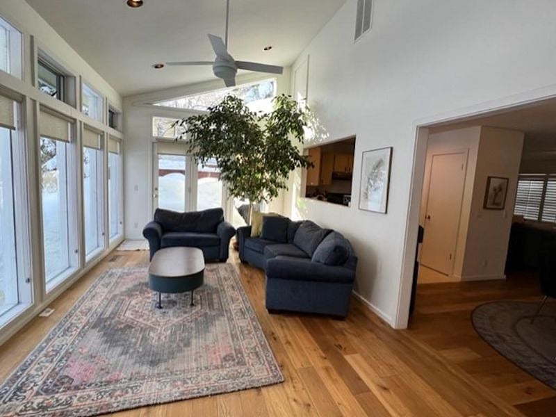 Furnished Finder property 560368_1 photo 11