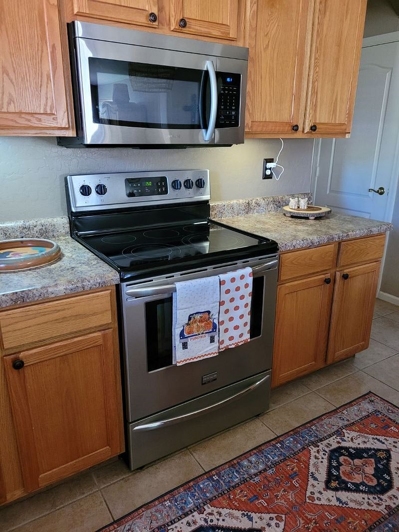 Furnished Finder property 560375_1 photo 8