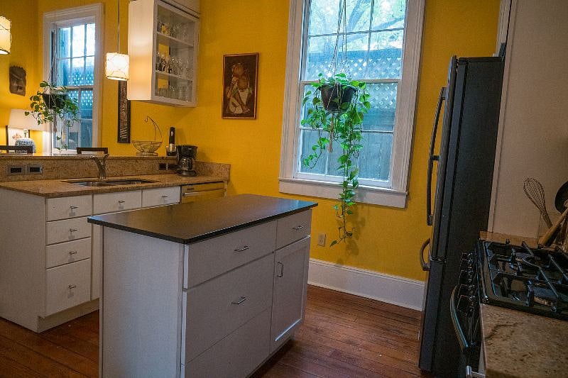 Furnished Finder property 560389_1 photo 4