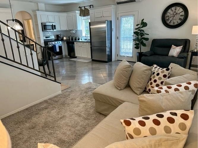 Furnished Finder property 560412_1 photo 7