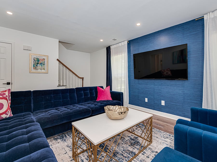 Furnished Finder property 560420_1 photo 3