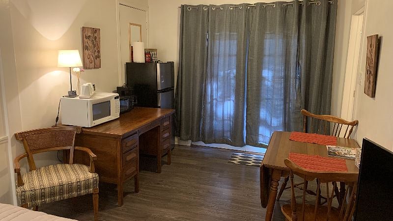 Furnished Finder property 560482_3 photo 6
