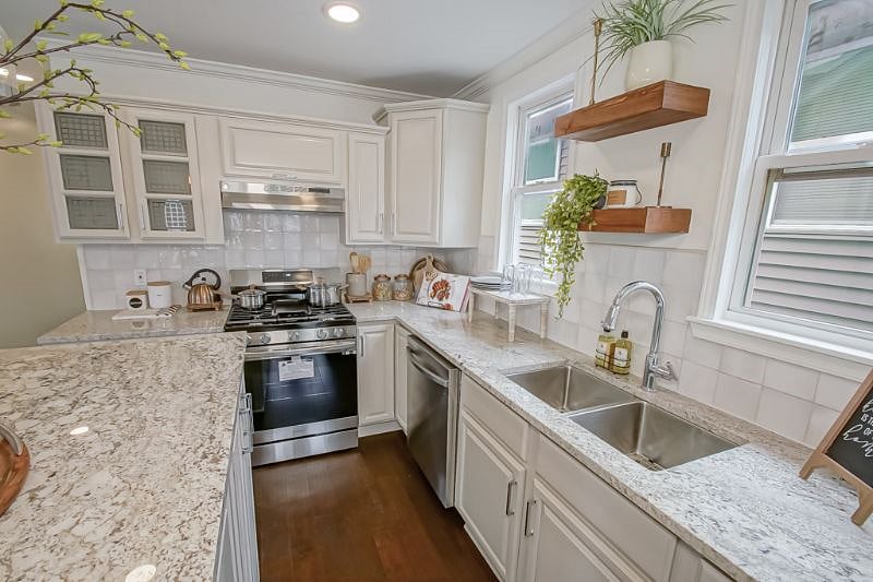 Furnished Finder property 560493_1 photo 4