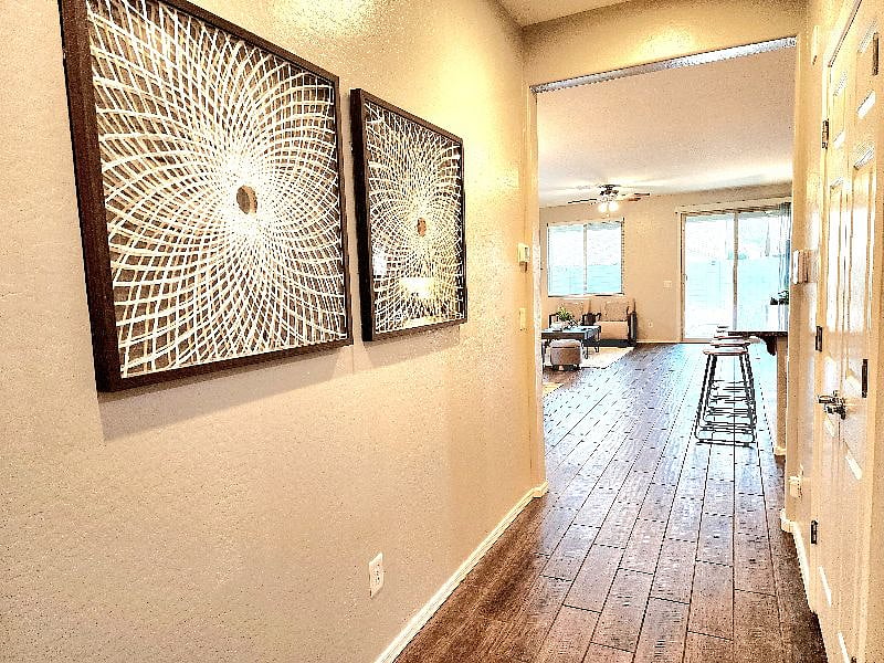 Furnished Finder property 560501_1 photo 12