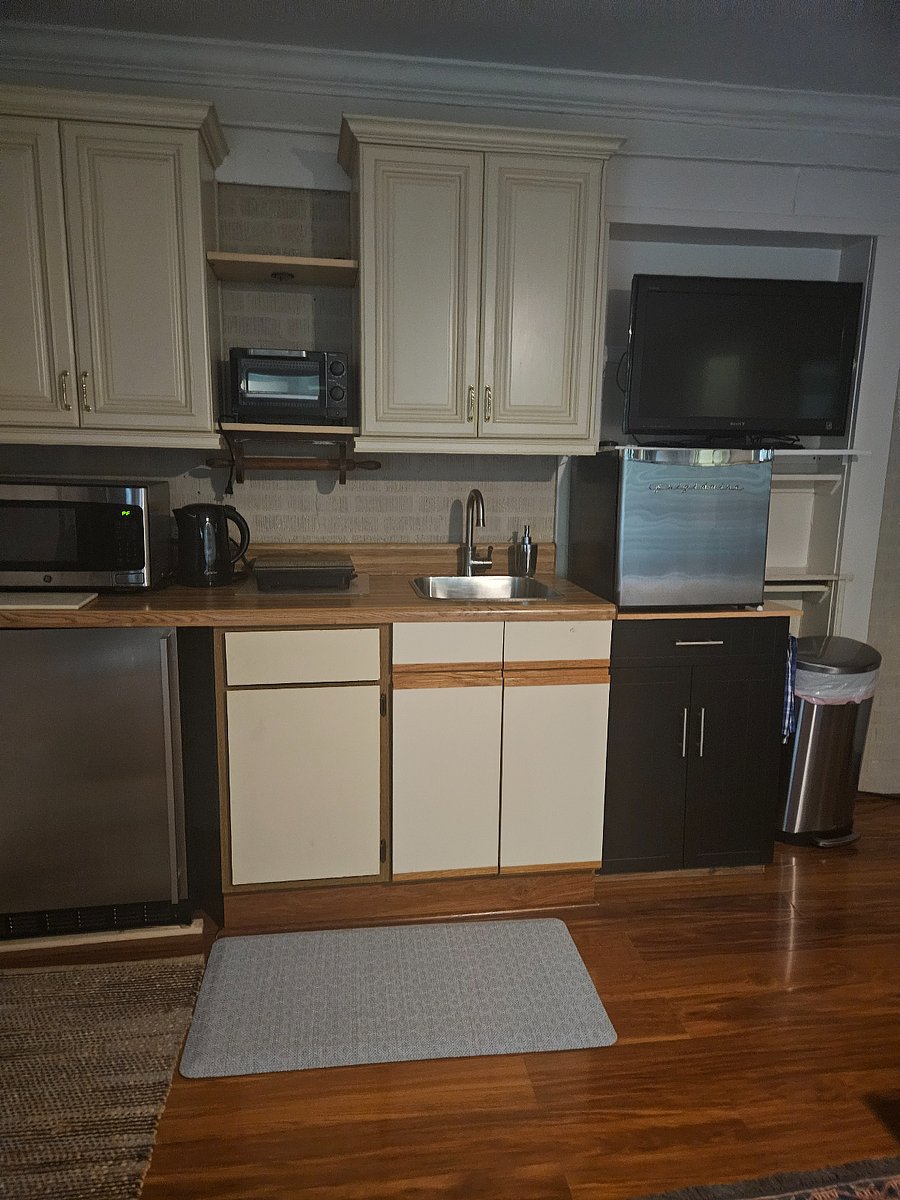 Furnished Finder property 560508_1 photo 6