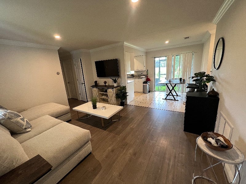 Furnished Finder property 560512_1 photo 6